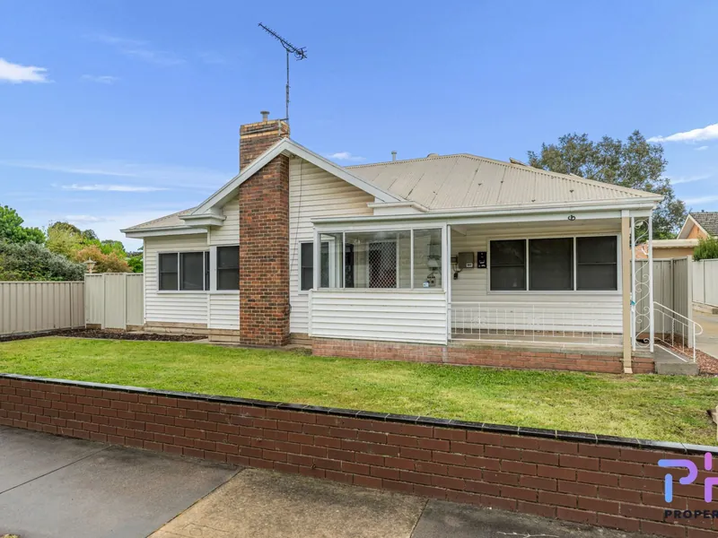 1/6 Mackenzie West Street, Golden Square, leased by PH Property